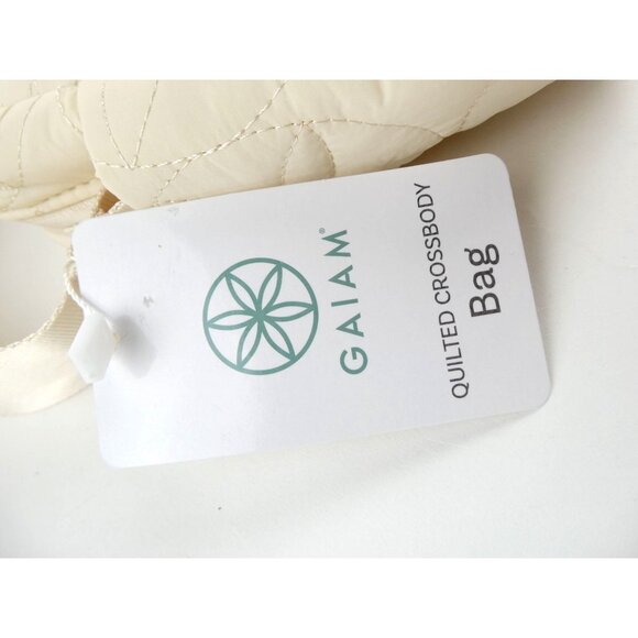 Gaiam Cream Quilted Crossbody Bag NWT - Picture 13 of 14